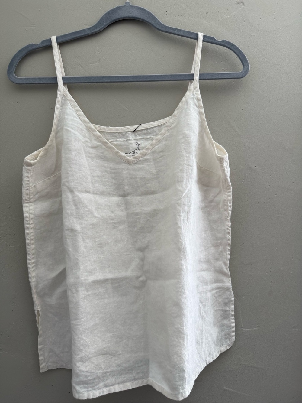 notPERFECTLINEN Cream Linen V-Neck Spaghetti Strap Cami